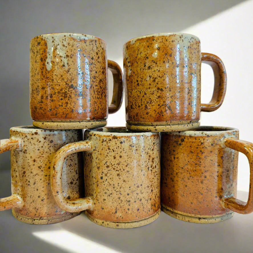 mug | speckles in rust