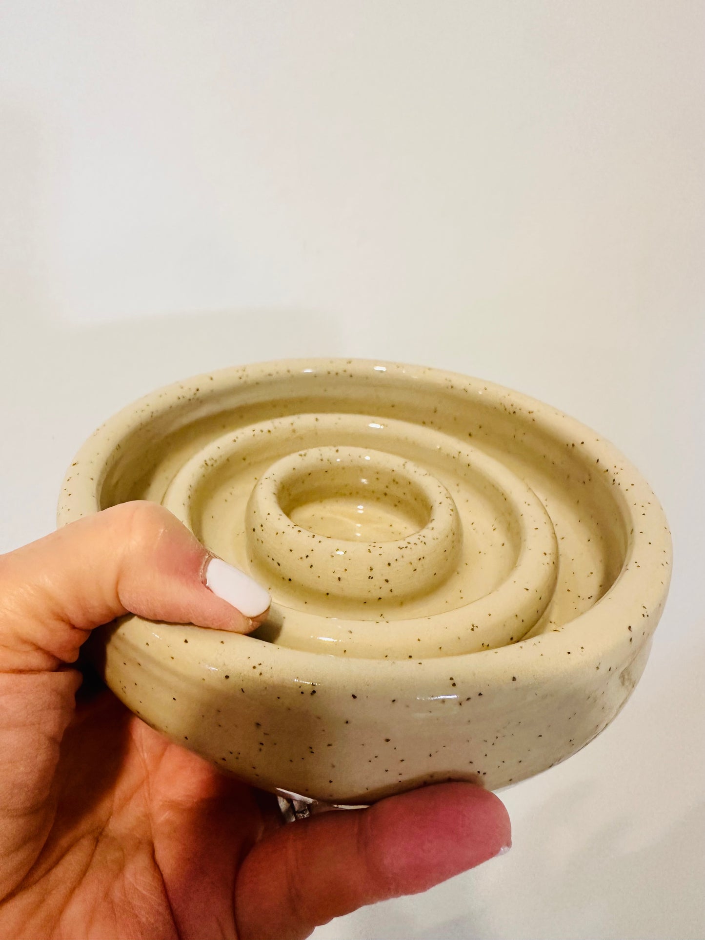 slow feeder | customised