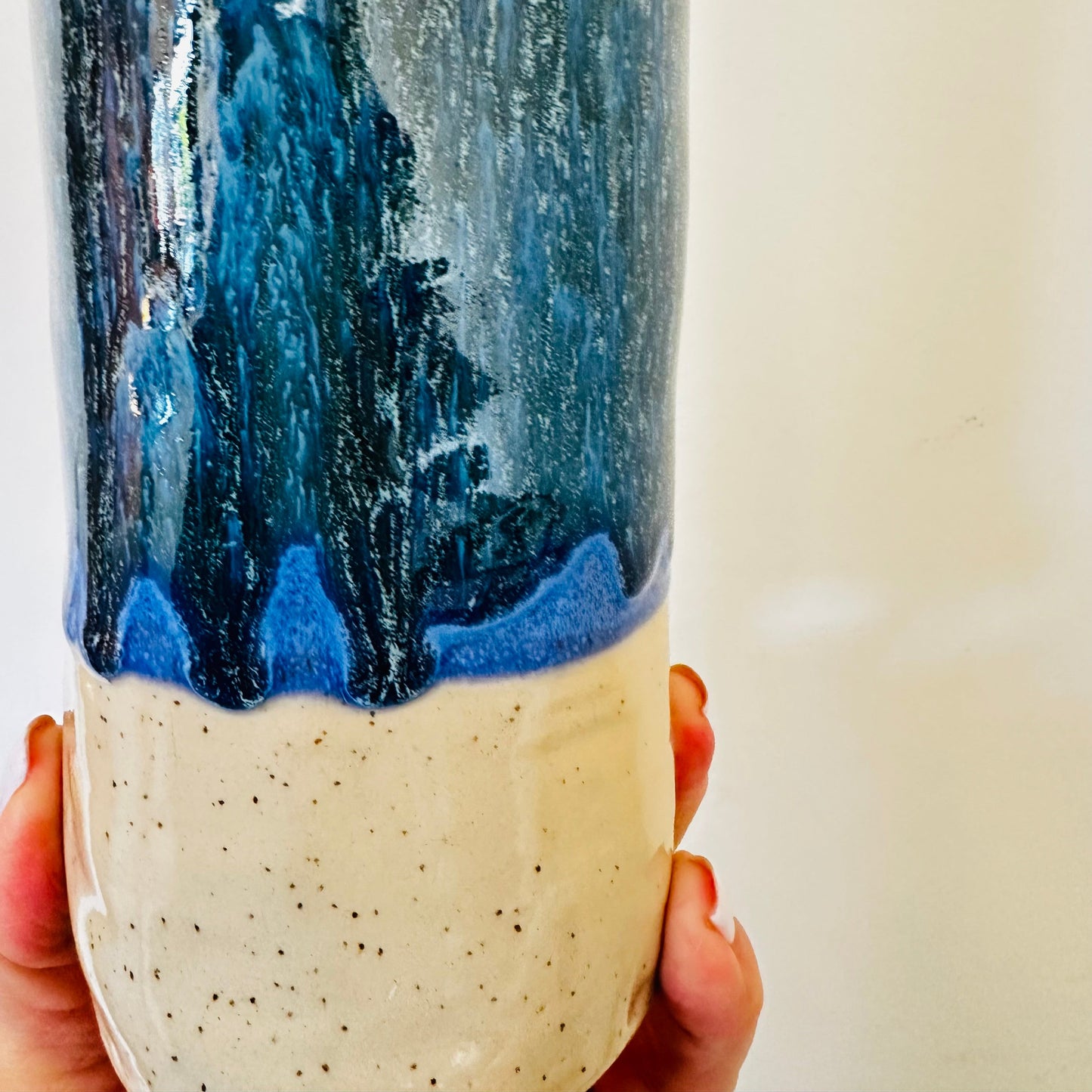 vase | column