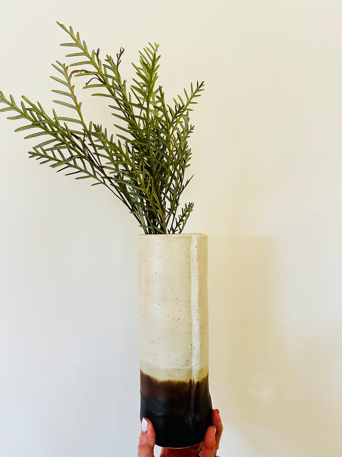 vase | column