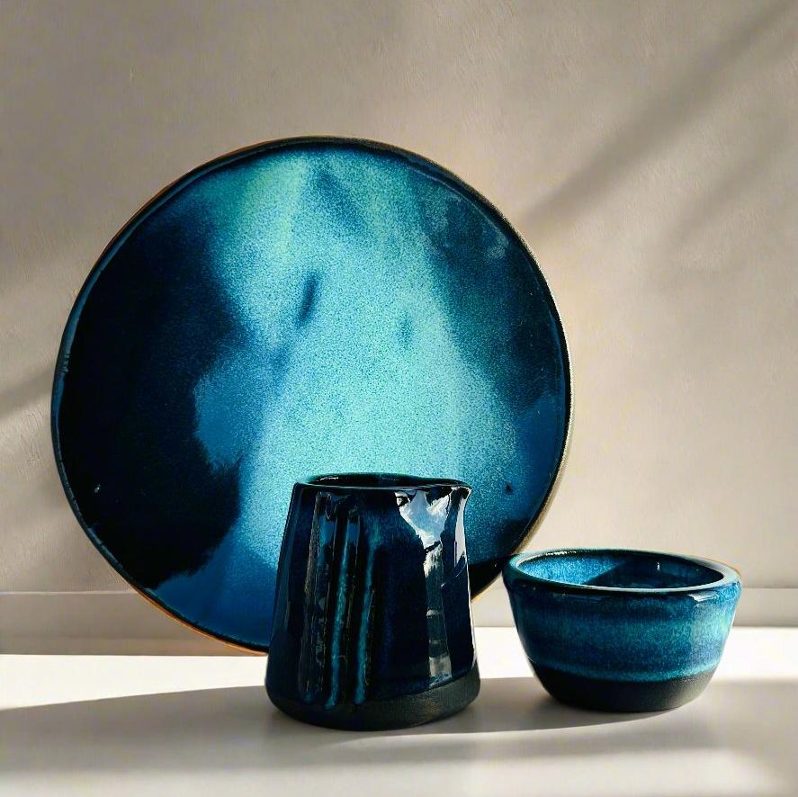 plate | blue moon